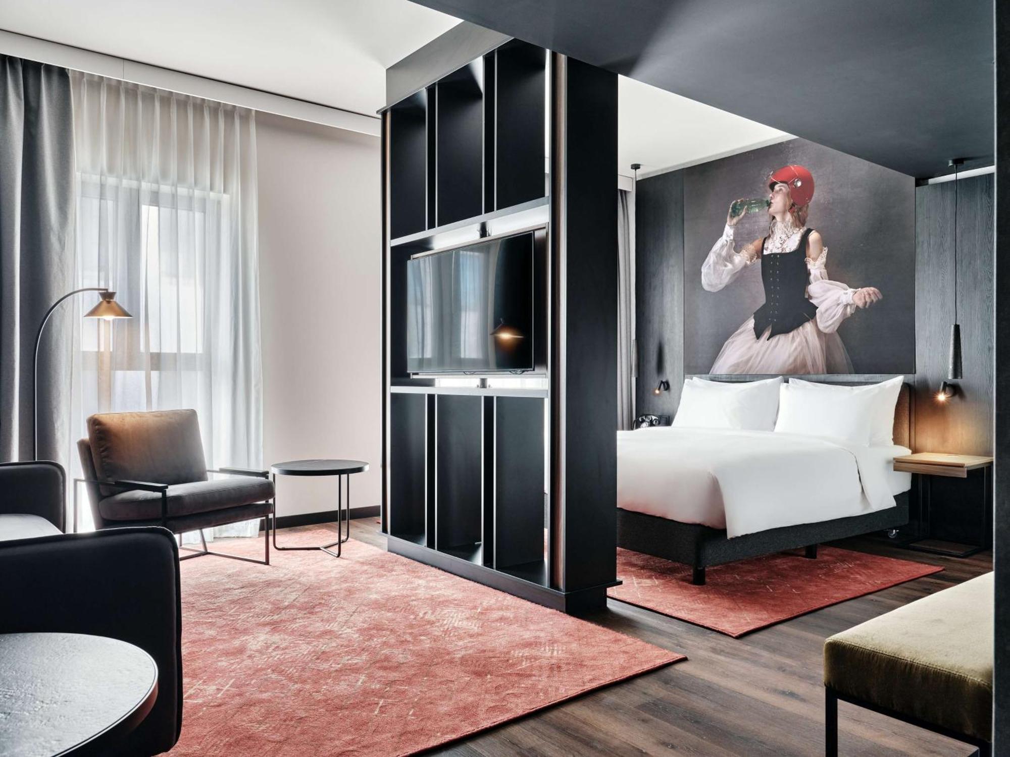 Radisson Red Hotel & Radisson Red Apartments, Krakow Bagian luar foto